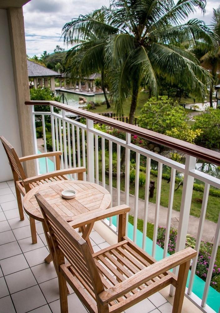 Palau Royal Resort Koror Exteriér fotografie