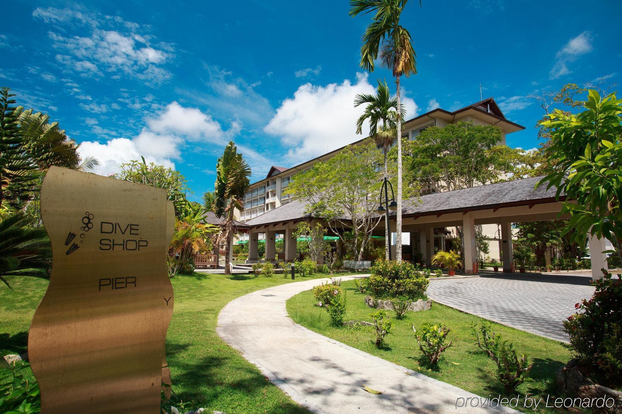 Palau Royal Resort Koror Exteriér fotografie
