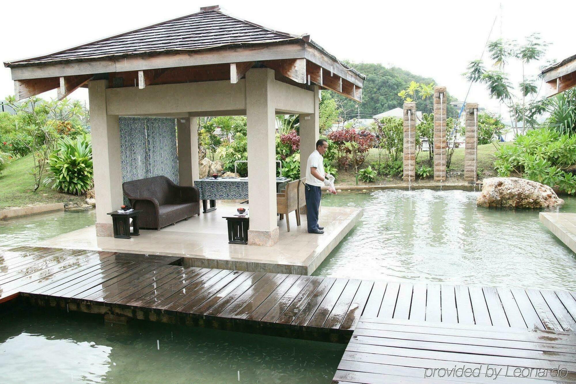Palau Royal Resort Koror Exteriér fotografie